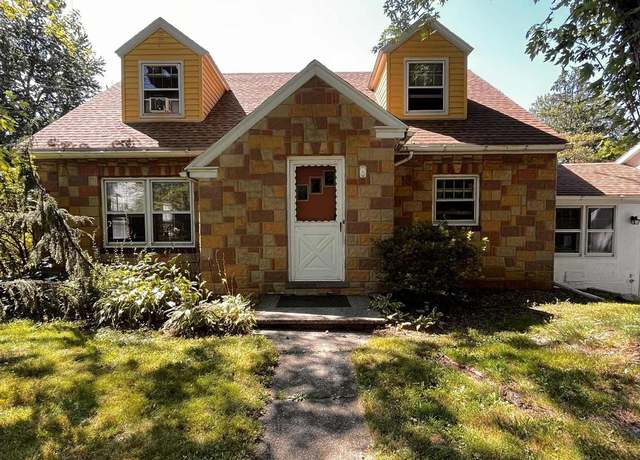 Property at 5984 Route #412, Riegelsville, PA 18077, 4 beds, 1.5 baths