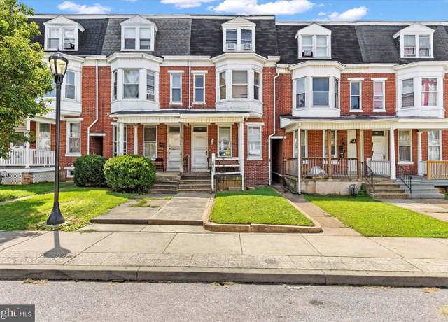 Property at 272 W Jackson St, York, PA 17401, 5 beds, 1.5 baths