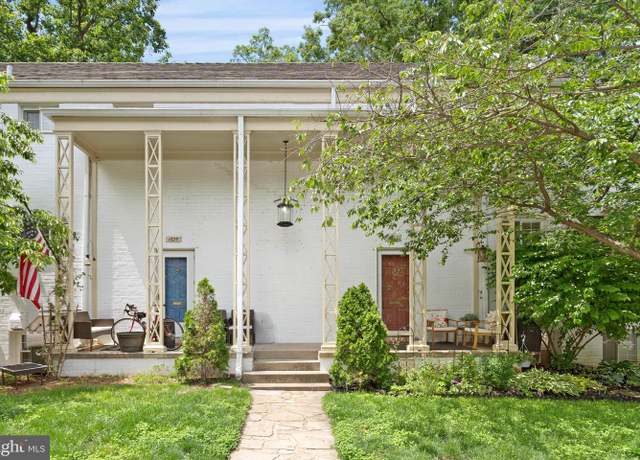 Property at 1623 Ripon Pl, Alexandria, VA 22302, 2 beds, 1.5 baths