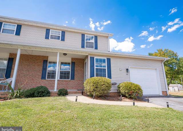 Property at 147 Westhall Dr, Charles Town, WV 25414, 3 beds, 2 baths