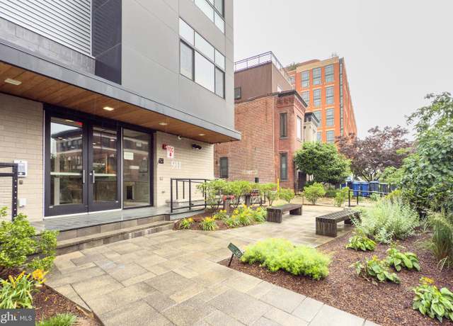 Property at 911 2nd St NE #204, Washington, DC 20002, 1 bed, 1 bath