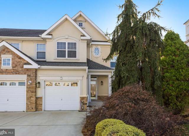 Property at 13 Austringer Ct, Baltimore, MD 21208, 3 beds, 3.5 baths
