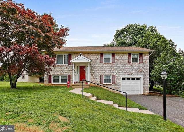 Property at 2419 Cedarhurst Dr, Reisterstown, MD 21136, 3 beds, 2 baths