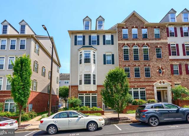 Property at 7248 Elkridge Crossing Way, Elkridge, MD 21075, 3 beds, 2.5 baths
