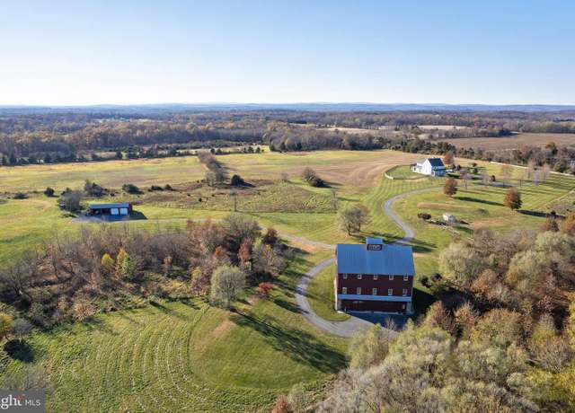 Property at 21100 W Offutt Rd, Poolesville, MD 20837, 4 beds, 3.5 baths