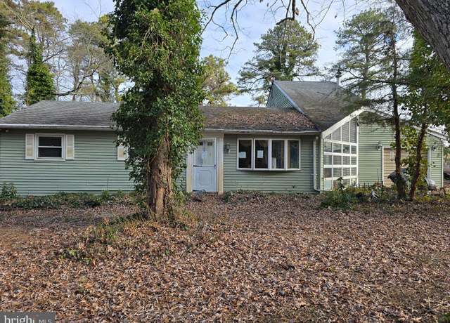 Property at 316 W Collings Dr, Williamstown, NJ 08094, 3 beds, 1 bath