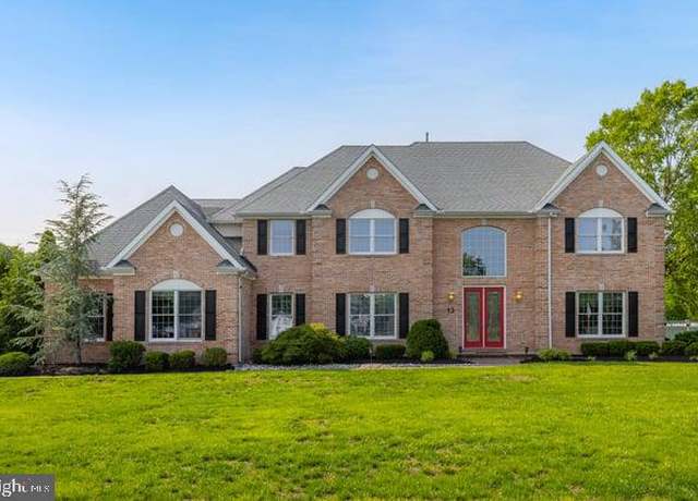 Property at 13 Doe Ct, Sewell, NJ 08080, 5 beds, 4.5 baths