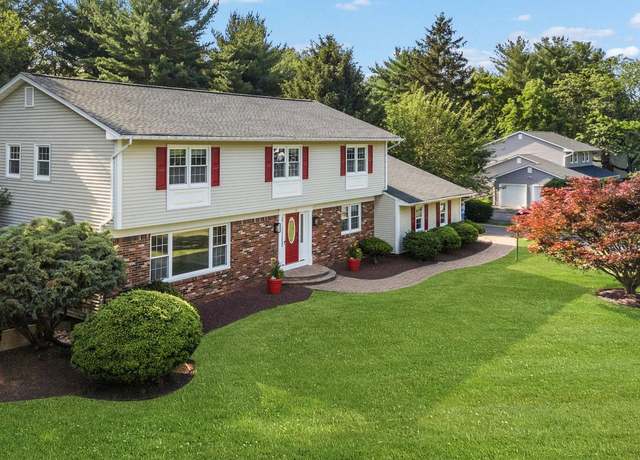 Property at 12 Stonelea Dr, Princeton Junction, NJ 08550, 5 beds, 2.5 baths