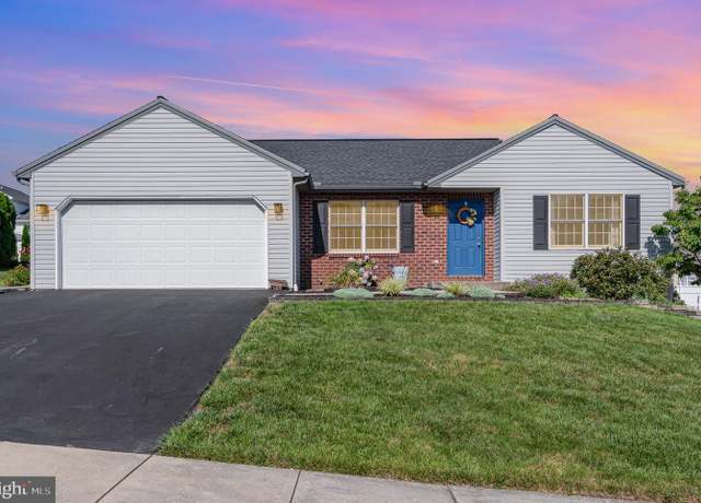 Property at 3493 Sullivan St, Mechanicsburg, PA 17050, 3 beds, 2.5 baths