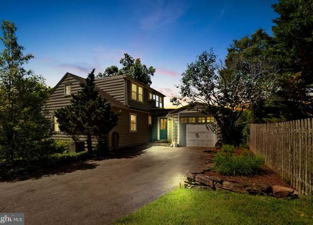 Property at 1033 Lenape Rd, West Chester, PA 19382, 3 beds, 2 baths