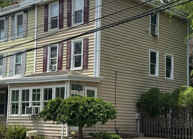 Property at 113 W Brookhaven Rd, Wallingford, PA 19086, 4 beds, 2 baths