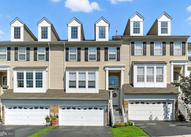 Property at 205 N Azalea Ct, Glen Mills, PA 19342, 3 beds, 3 baths