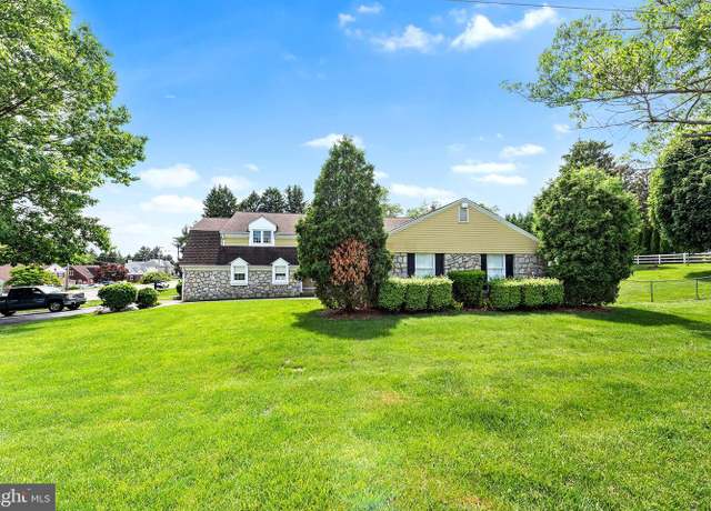 Property at 9160 Verree Rd, Philadelphia, PA 19115, 5 beds, 2.5 baths