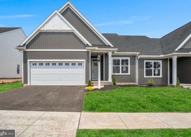 Property at 880 Shadowbrooke Dr, Dover, PA 17315, 2 beds, 2 baths