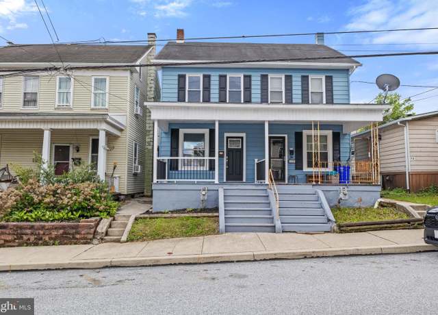 Property at 68 W Maple St, Dallastown, PA 17313, 3 beds, 1 bath