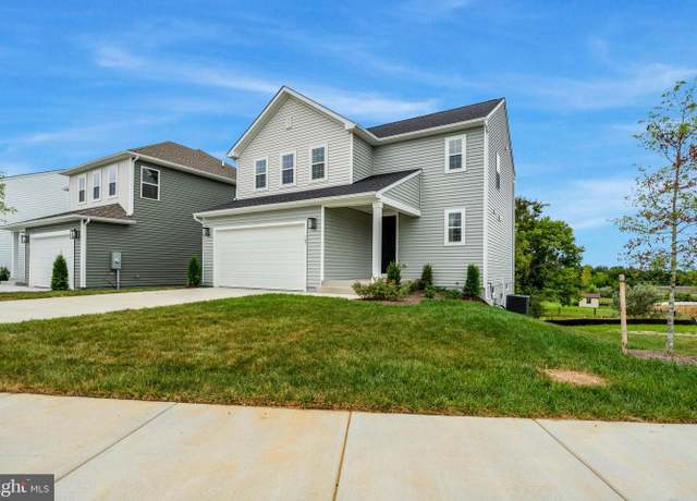 Property at 107 Midsummer Ln, Middletown, VA 22645, 3 beds, 2.5 baths