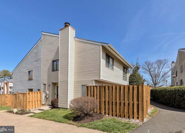 Property at 8608 Village Sq Unit 15/8608, Alexandria, VA 22309, 3 beds, 2.5 baths