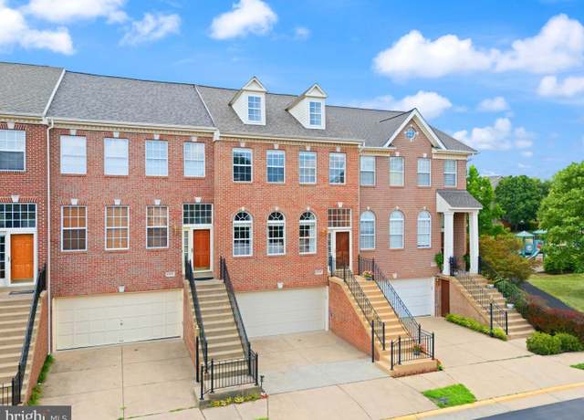 Property at 21124 Angela Sq, Sterling, VA 20166, 3 beds, 3.5 baths