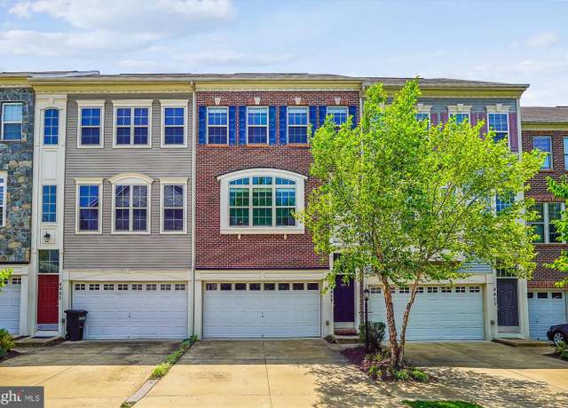Property at 4409 Potomac Highlands Cir, Triangle, VA 22172, 3 beds, 3 baths