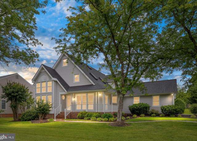 Property at 9 Tally Ho Dr, Fredericksburg, VA 22405, 3 beds, 2.5 baths