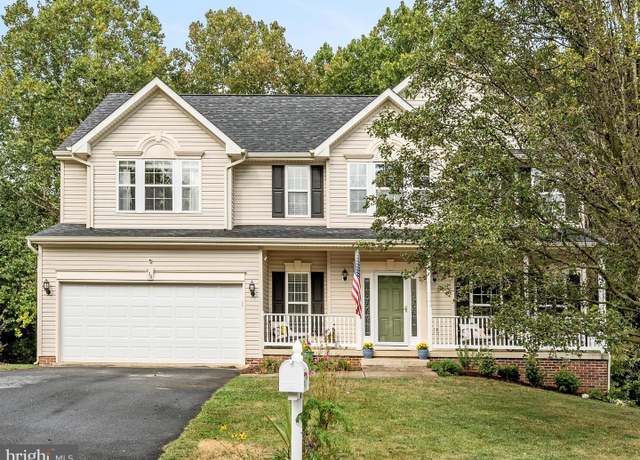 Property at 436 Spyglass Hill Dr, Charles Town, WV 25414, 4 beds, 3 baths