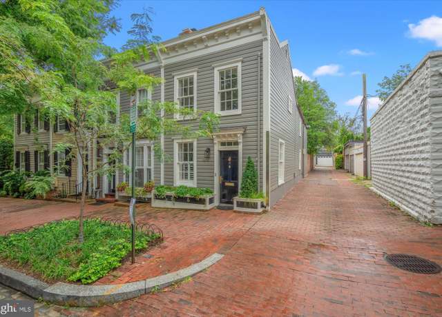 Property at 3274 P St NW, Washington, DC 20007, 3 beds, 3.5 baths