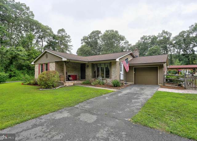 Property at 210 Pinewood Dr, Pasadena, MD 21122, 6 beds, 3 baths