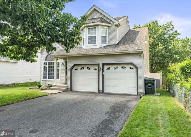 Property at 16 Foxchase Dr, Burlington Township, NJ 08016, 4 beds, 2.5 baths