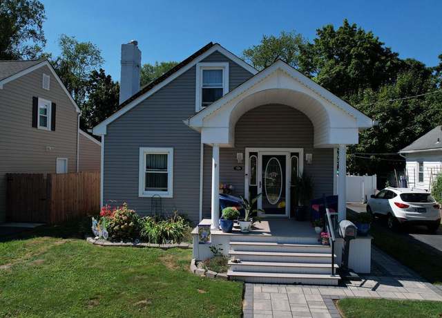 Property at 709 Polk Ave, Lawrenceville, NJ 08648, 3 beds, 2 baths