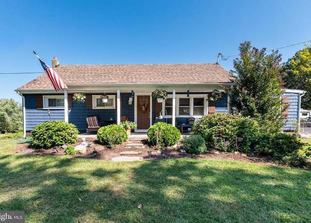 Property at 352 Almond Rd, Pittsgrove, NJ 08318, 3 beds, 2.5 baths