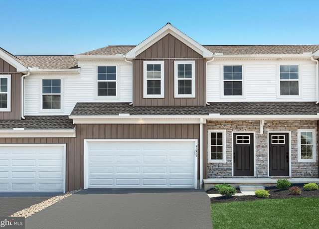 Property at 7859 Briarwood Dr, Harrisburg, PA 17112, 3 beds, 2.5 baths