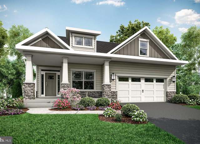 Property at 107 Eagle Dr, Broomall, PA 19008, 3 beds, 2.5 baths