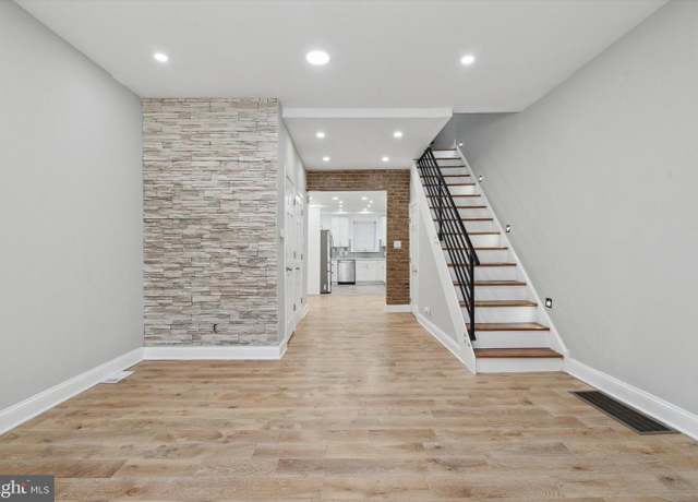 Property at 2434 S 3rd St, Philadelphia, PA 19148, 3 beds, 1.5 baths