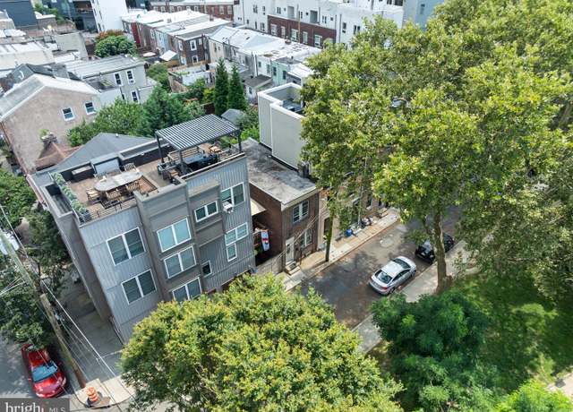 Property at 430 Sepviva St, Philadelphia, PA 19125, 3 beds, 1 bath