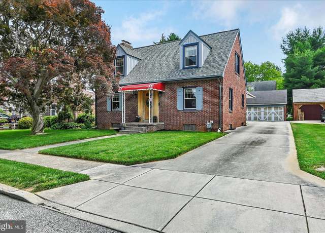Property at 29 S Rockburn St, York, PA 17402, 3 beds, 1.5 baths