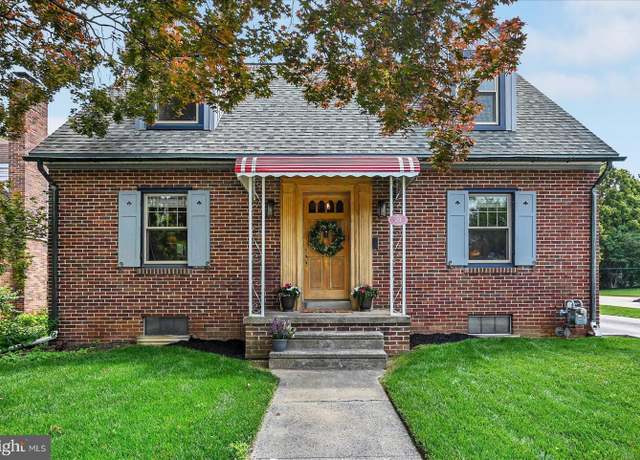 Property at 29 S Rockburn St, York, PA 17402, 3 beds, 1.5 baths