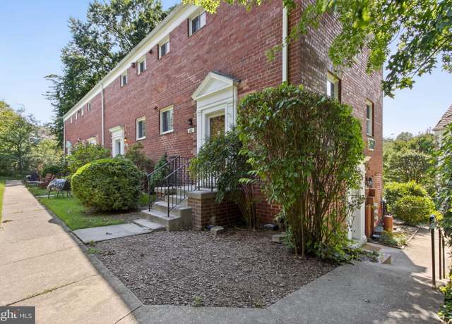 Property at 3221 Valley Dr #712, Alexandria, VA 22302, 2 beds, 1 bath