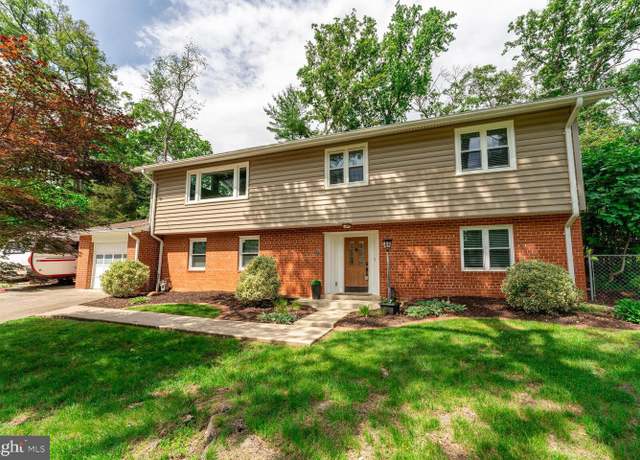 Property at 8701 Greystone Pl, Alexandria, VA 22309, 4 beds, 2.5 baths