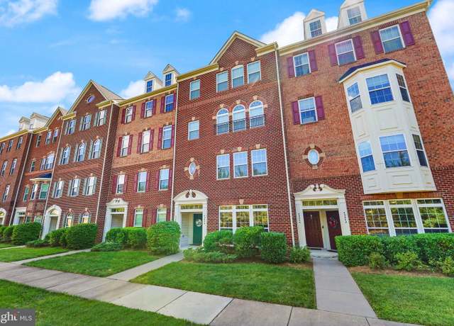 Property at 43846 Artsmith Ter, Ashburn, VA 20147, 3 beds, 2.5 baths