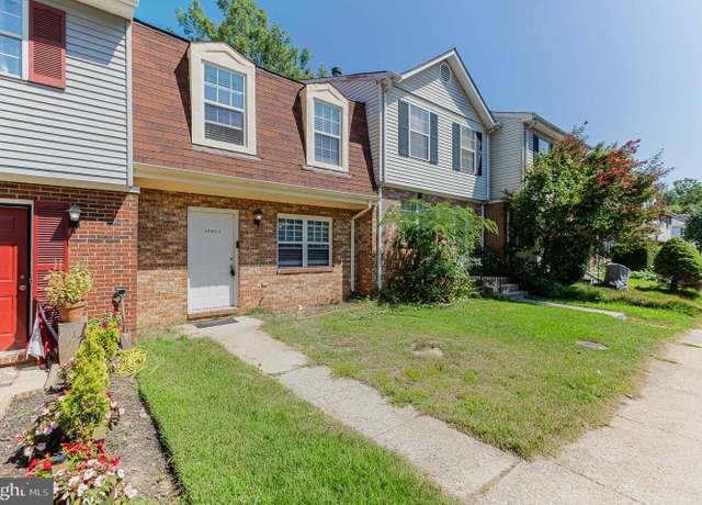 Property at 15021 Cardin Pl, Woodbridge, VA 22193, 3 beds, 3 baths