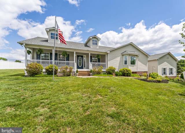 Property at 12219 Glade Dr, Fredericksburg, VA 22407, 4 beds, 2 baths