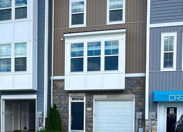 Property at 245 Union Ridge Dr, Charles Town, WV 25414, 3 beds, 3 baths