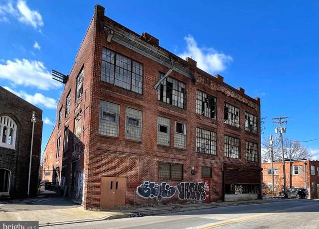 Property at 804 N Franklintown Rd, Baltimore, MD 21216, 1 bed, 1 bath