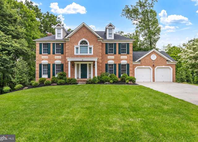 Property at 8 Lochwell Ct, Baltimore, MD 21234, 4 beds, 3.5 baths