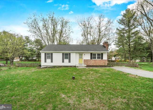 Property at 741 Holliday Ln, Westminster, MD 21157, 3 beds, 2 baths