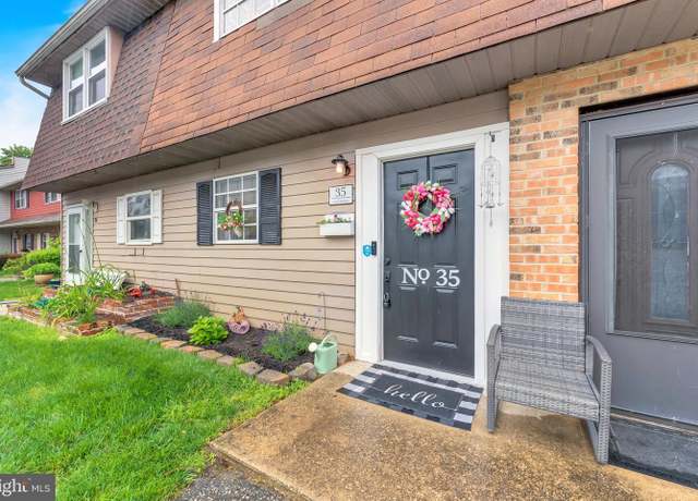 Property at 35 La Cascata, Clementon, NJ 08021, 2 beds, 1.5 baths