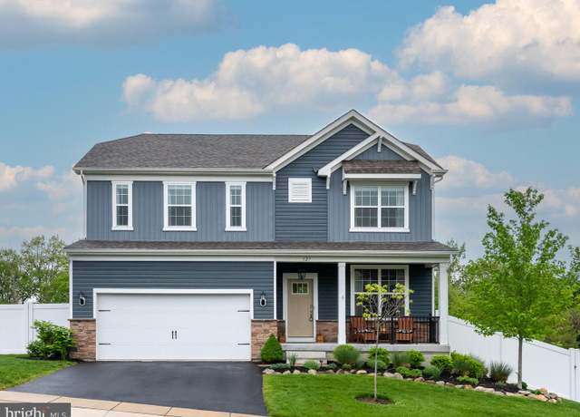 Property at 127 Nichols Mill Rd, Downingtown, PA 19335, 5 beds, 2.5 baths