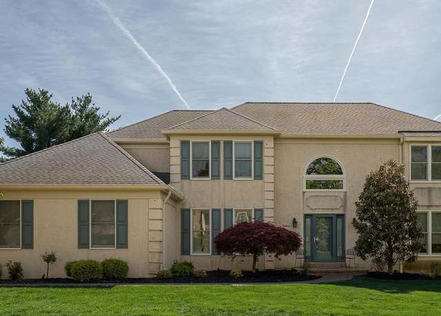 Property at 1 Rockhill Dr, Broomall, PA 19008, 4 beds, 2.5 baths