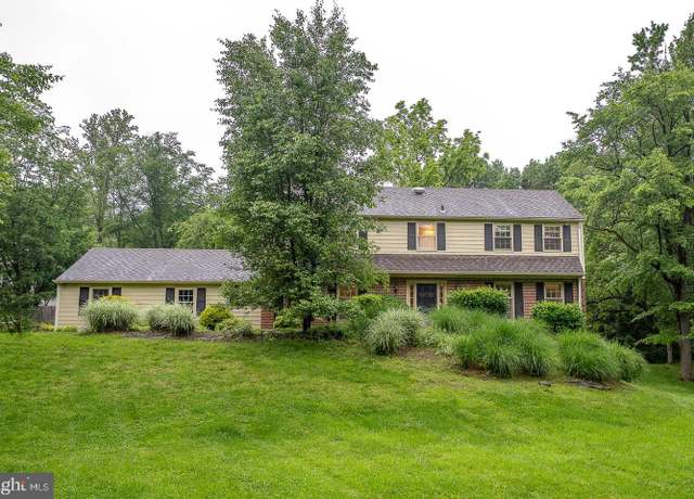 Property at 849 Milmar Rd, Newtown Square, PA 19073, 4 beds, 2.5 baths