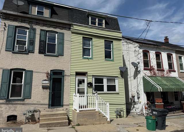 Property at 923 Blunston St, Columbia, PA 17512, 3 beds, 1 bath